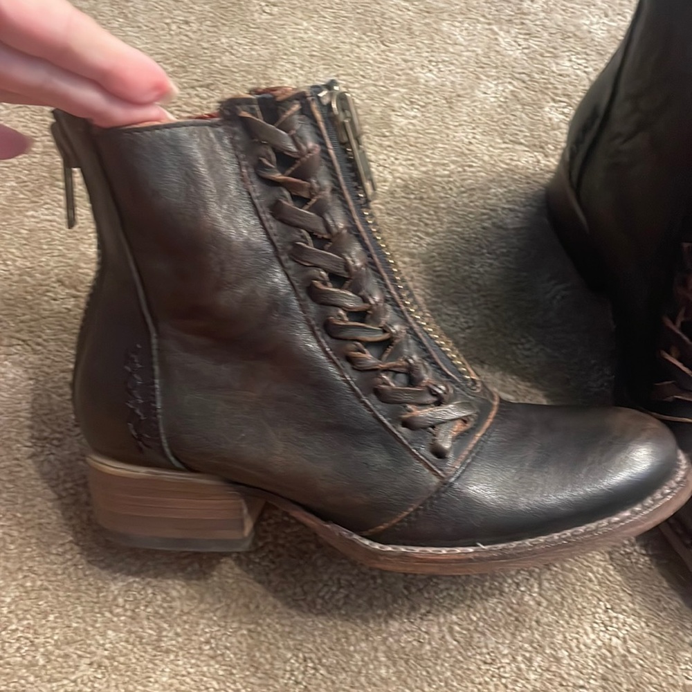 Freebird Wales/ black